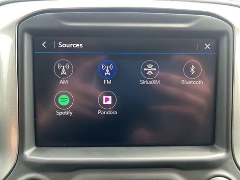 Used 2019 Chevrolet Silverado 1500 LT Trail Boss AWD/4WD image 34
