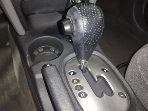 Used 2004 Hyundai Santa Fe 2WD image 22