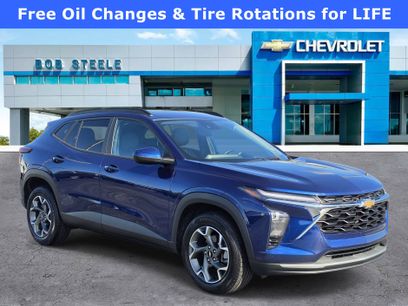 Used 2024 Chevrolet Trax LT w/ Sunroof Package