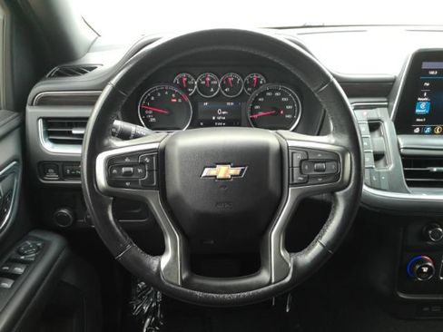 Used 2021 Chevrolet Suburban LS RWD image 33