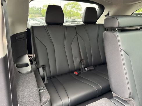 New 2026 Acura MDX FWD image 16
