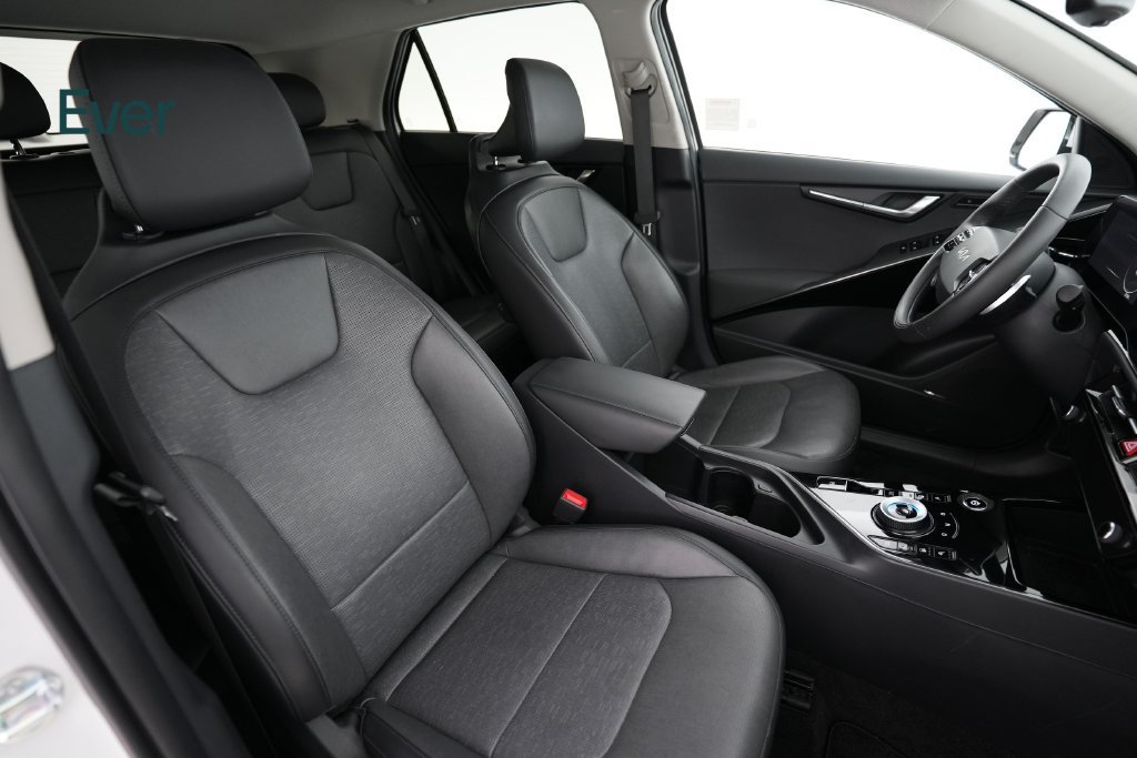 Used 2024 Kia Niro Wave FWD image 23
