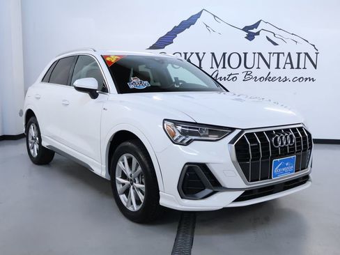 Used 2024 Audi Q3 2.0T Premium AWD/4WD image 1