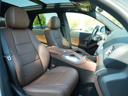 Certified 2025 Mercedes-Benz GLE 350 4MATIC image 30