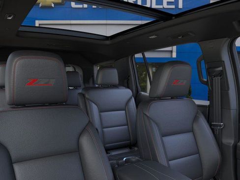 New 2026 Chevrolet Traverse Z71 w/ Enhanced Driving Package image 25