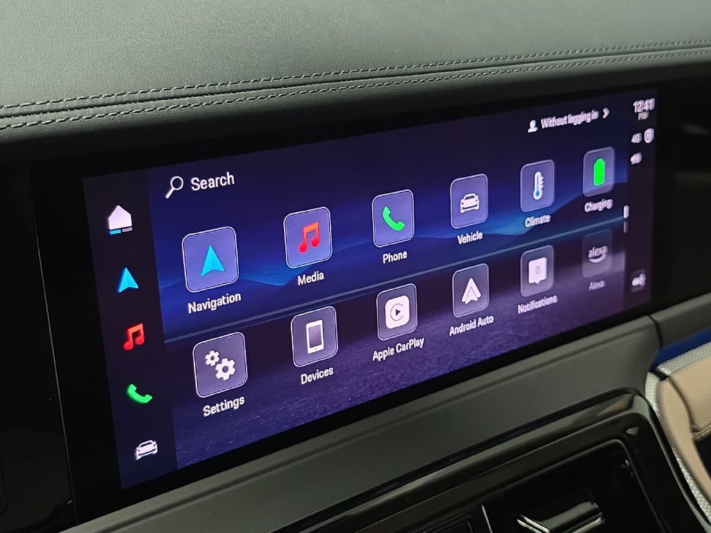 Certified 2026 Porsche Panamera 4 E-Hybrid AWD/4WD image 16