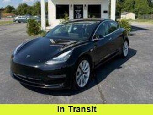 Used 2019 Tesla Model 3 Standard Range Plus RWD image 1