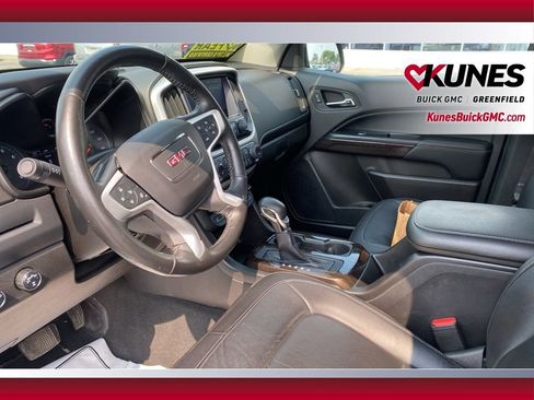 Used 2022 GMC Canyon Elevation image 18