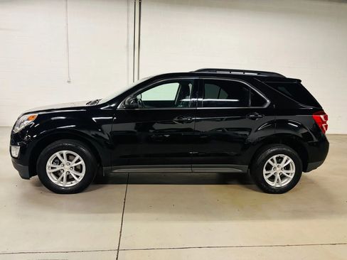 Used 2017 Chevrolet Equinox LT w/ Convenience Package image 5