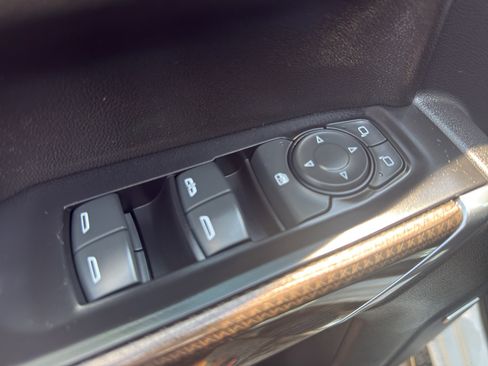 Certified 2019 Chevrolet Silverado 1500 RST AWD/4WD image 13