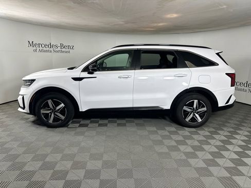 Used 2021 Kia Sorento EX FWD image 4