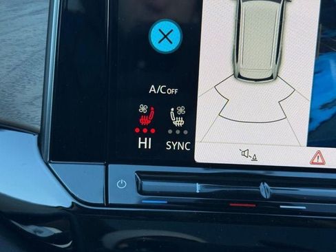 New 2026 Volkswagen Atlas SE image 15