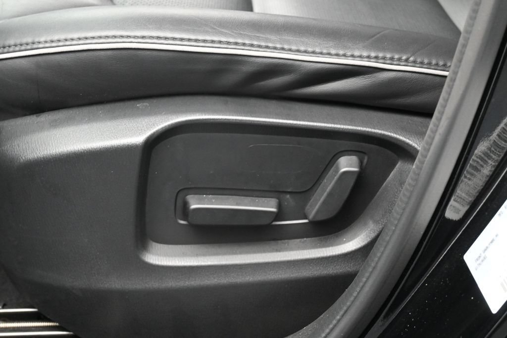 Used 2025 MAZDA CX-5 AWD 2.5 S w/ Select Package image 12