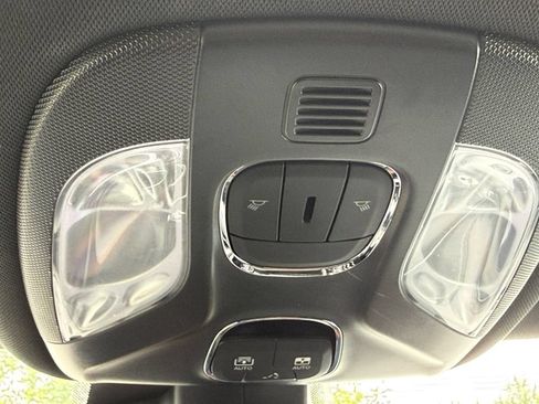 Used 2023 Jeep Compass High Altitude AWD/4WD image 20