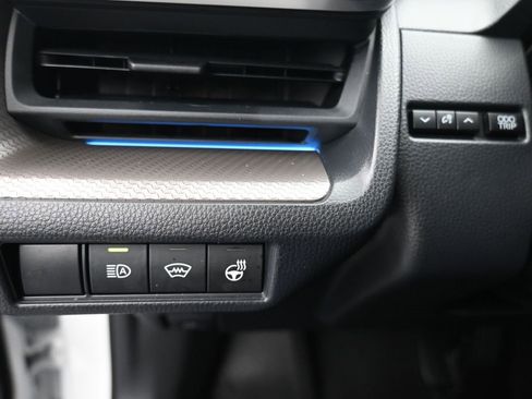 Used 2023 Toyota Prius Limited image 20