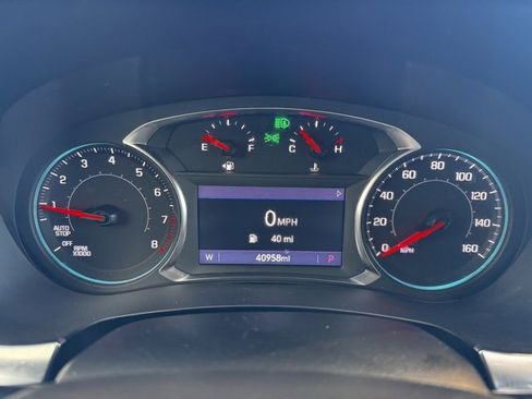 Certified 2023 Chevrolet Traverse LT image 28