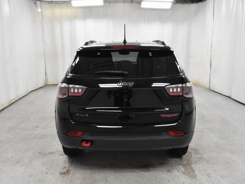 Used 2024 Jeep Compass Trailhawk image 6