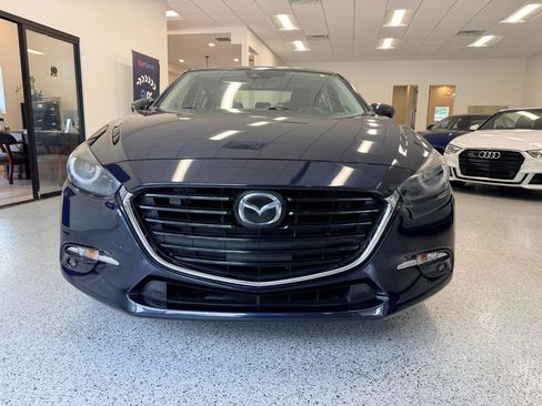 Used 2018 MAZDA MAZDA3 Grand Touring w/ Premium Equipment Package FWD image 12