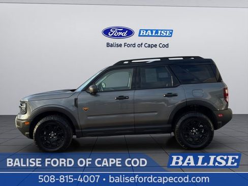 Used 2025 Ford Bronco Sport Badlands w/ Badlands Tech Package AWD/4WD image 3