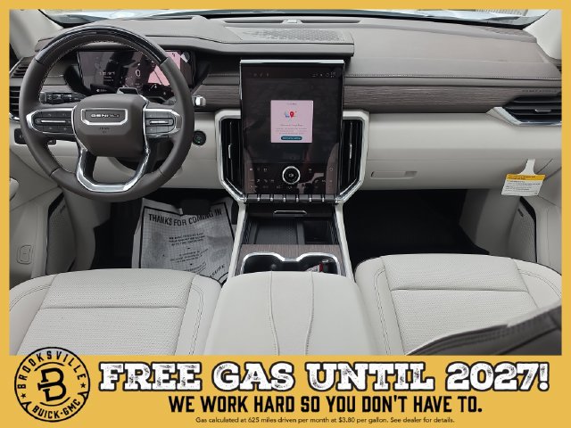 New 2027 GMC Acadia Denali w/ Denali Reserve Package FWD image 11