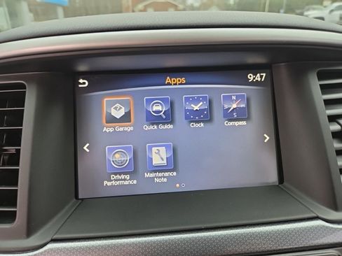 Used 2020 Nissan Pathfinder SL image 28