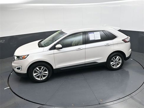 Used 2018 Ford Edge SEL w/ Equipment Group 201A image 29
