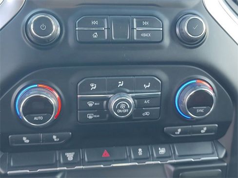 Used 2021 Chevrolet Silverado 2500 LT w/ Convenience Package image 20