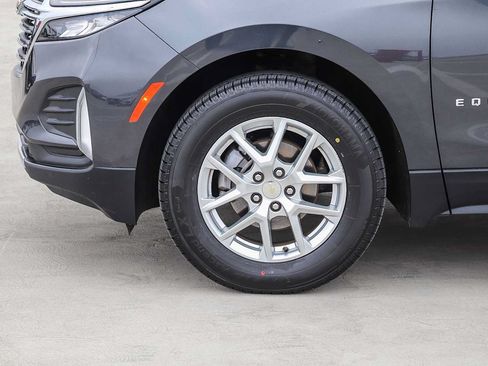 Used 2022 Chevrolet Equinox LT AWD/4WD image 9