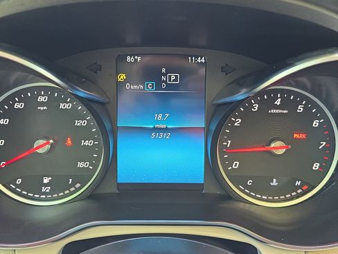 Certified 2022 Mercedes-Benz GLC 300 image 19