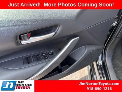 Used 2024 Toyota Corolla Sedan w/ SE Convenience Package FWD image 13