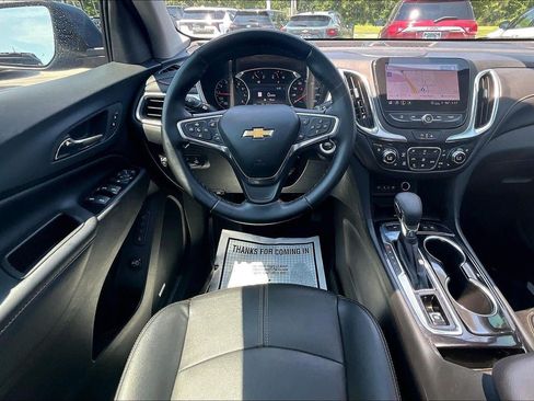 Used 2024 Chevrolet Equinox Premier AWD/4WD image 5