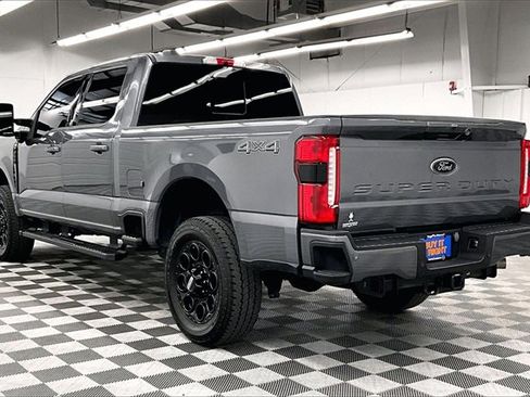 Used 2024 Ford F250 Lariat w/ Black Appearance Package image 2