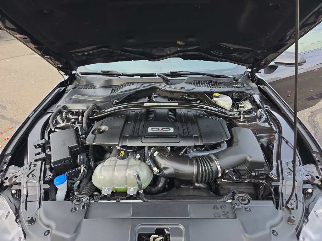 Used 2022 Ford Mustang GT Premium w/ GT Performance Package RWD image 35