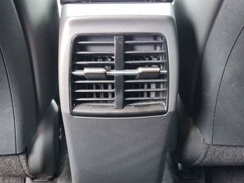Certified 2024 Kia Niro EX FWD image 28