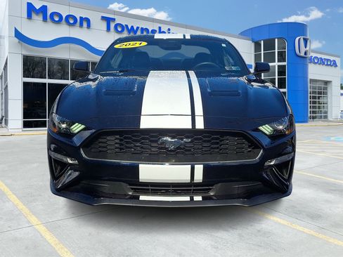Used 2021 Ford Mustang Premium w/ Equipment Group 201A RWD image 2