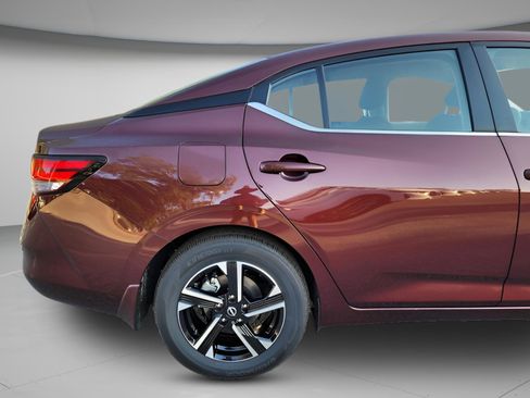 New 2025 Nissan Sentra SV image 8