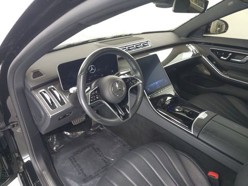 Certified 2023 Mercedes-Benz S 500 4MATIC image 9