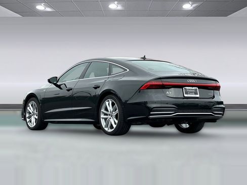 Used 2021 Audi A7 e Premium Plus image 3