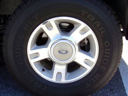 Used 2004 Ford Explorer Sport Trac 4x4 image 92