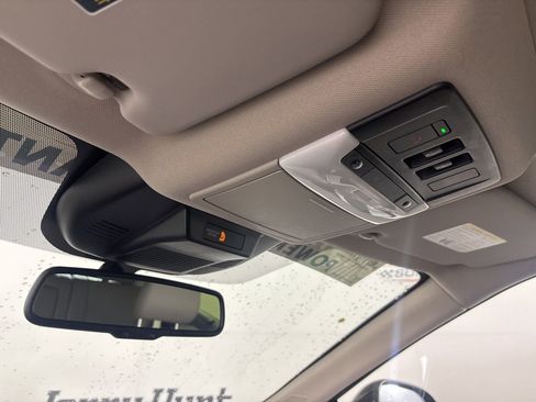 Used 2023 Nissan Rogue SL w/ SL Premium Package image 23