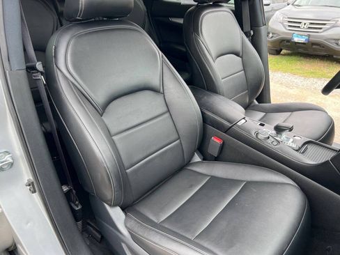 Used 2021 INFINITI QX50 Luxe w/ Cargo Package image 19