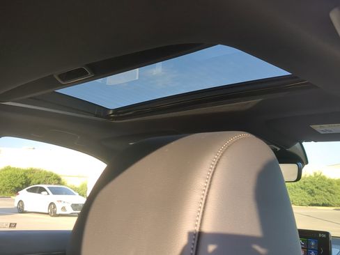 Certified 2024 Honda Civic Sport Touring image 22