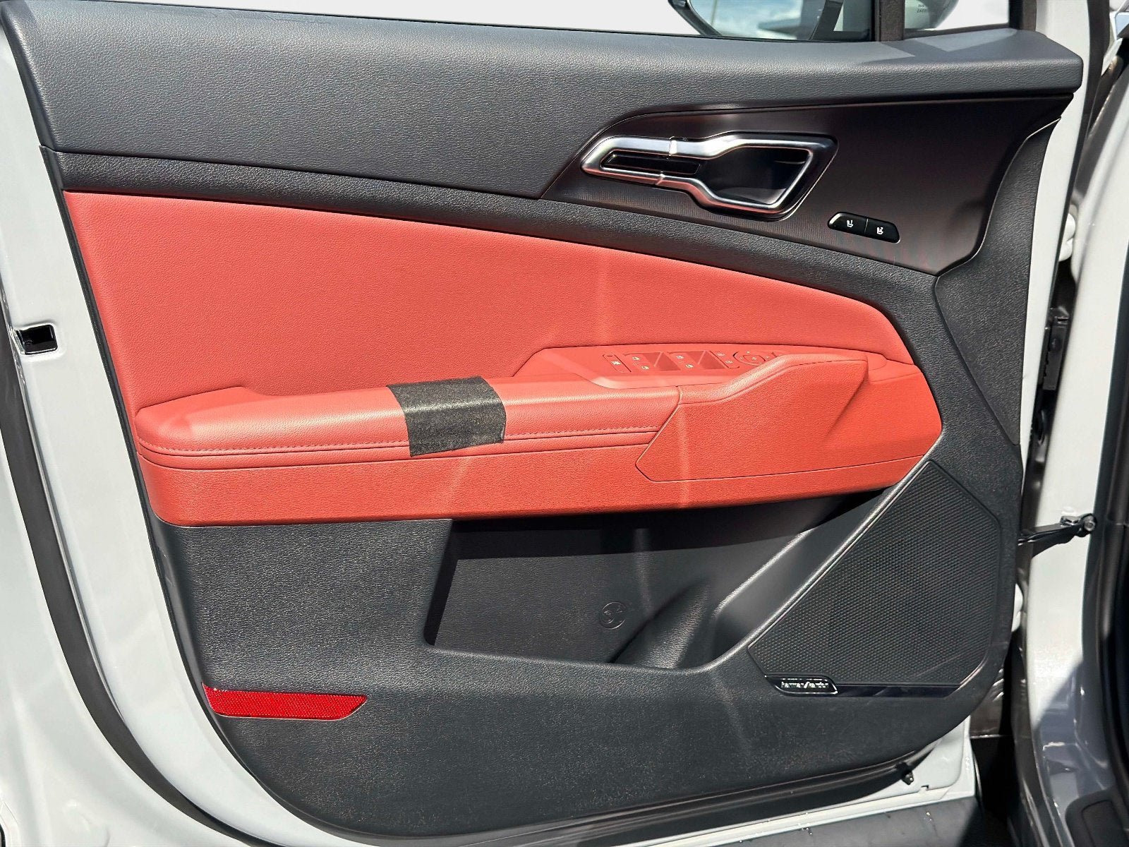 New 2026 Kia Sportage SX FWD image 14
