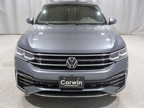 Used 2024 Volkswagen Tiguan SEL R-Line AWD/4WD image 7