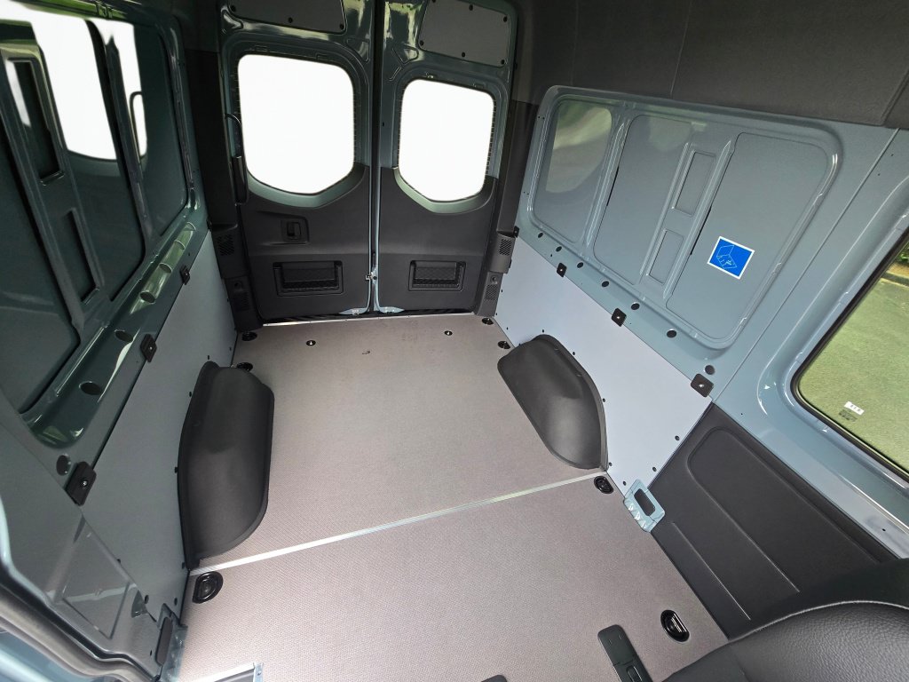 New 2026 Mercedes-Benz Sprinter 2500 image 21