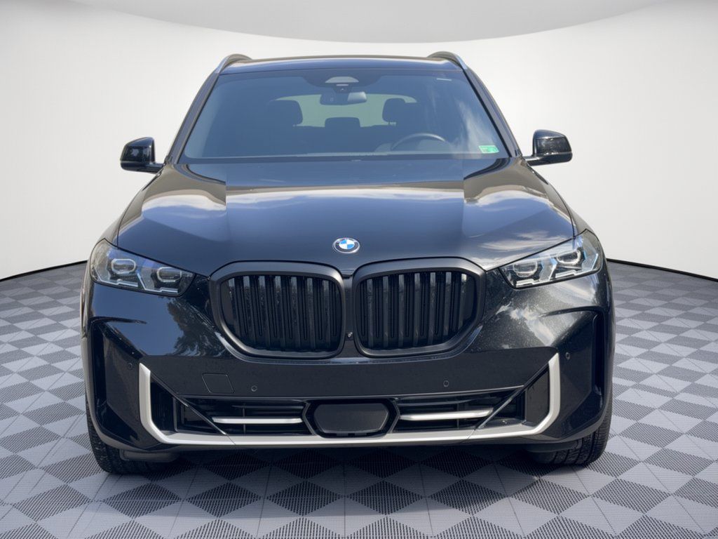 Used 2025 BMW X5 xDrive40i w/ Premium Package AWD/4WD image 6