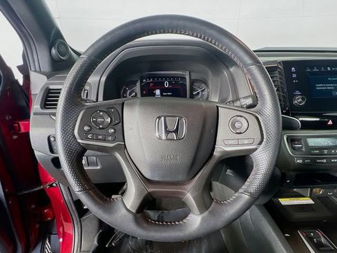 Used 2023 Honda Passport TrailSport image 15