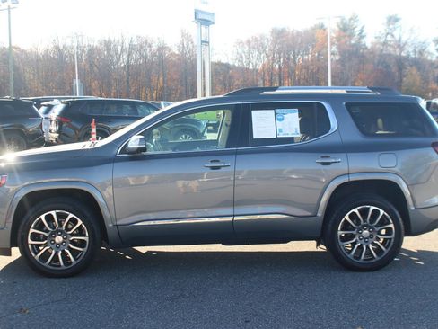Used 2021 GMC Acadia Denali w/ Denali Technology Package image 4