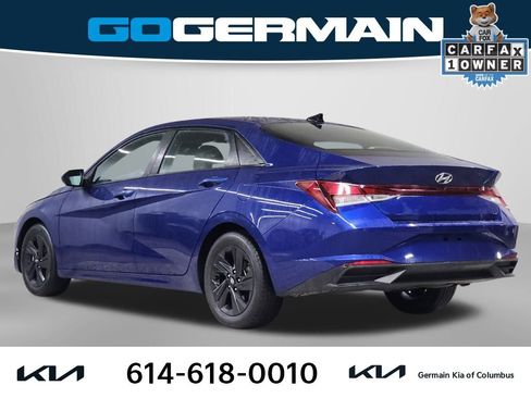 Used 2021 Hyundai Elantra SEL image 11