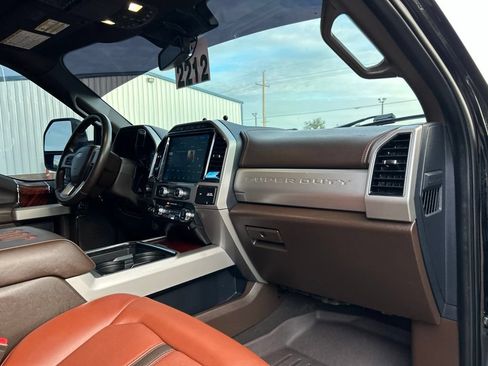 Used 2022 Ford F350 King Ranch w/ King Ranch Ultimate Package AWD/4WD image 49